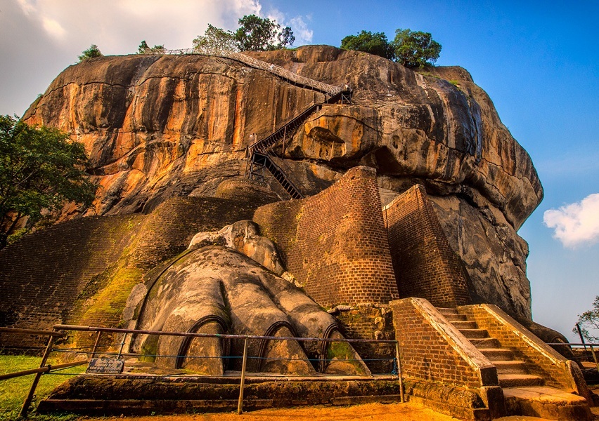 Sri Lanka Highlights Explorer